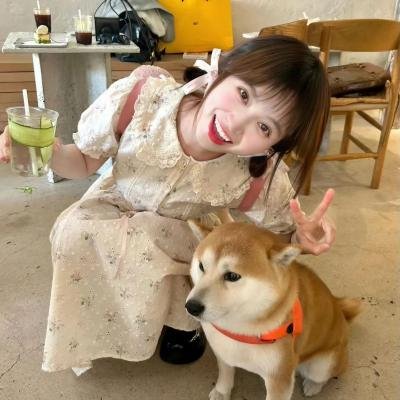 背带短裤丧尸来袭